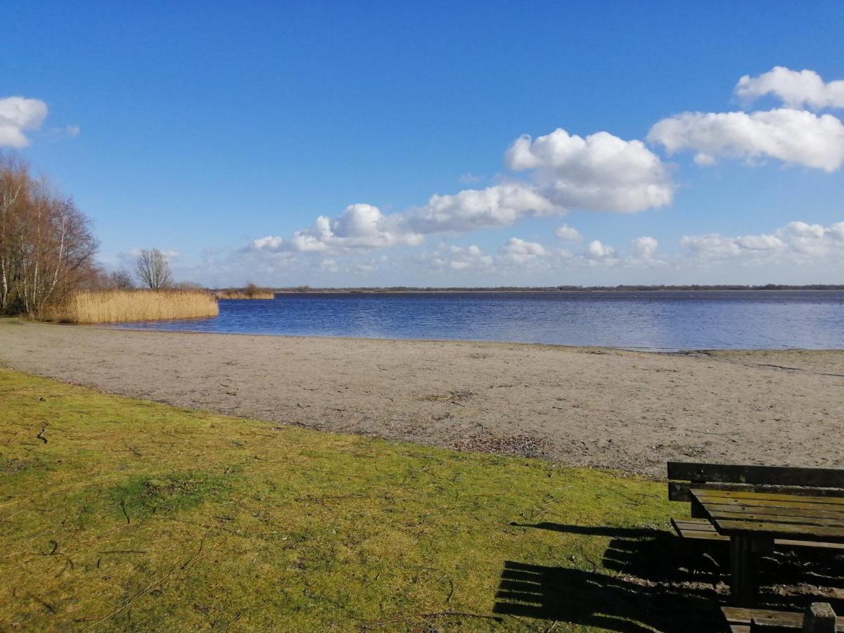Chalet 411 - Bergumermeer Suameer Buitenkant foto